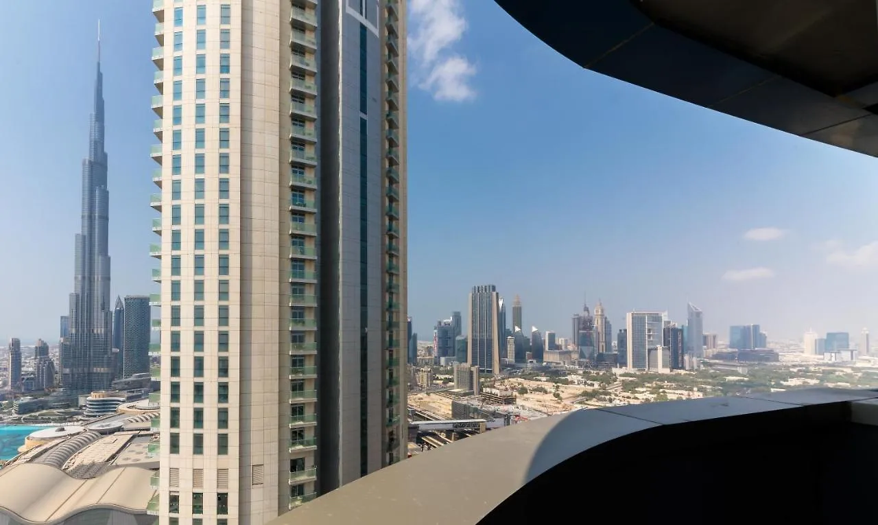 Maison Privee - Luxury Urban Retreat With Burj Khalifa Views Apartman Dubaj